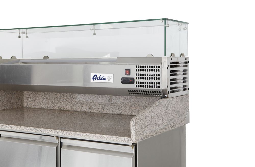 Pizzatisch dreitürig mit Aufsatzkühlvitrine 380+40L Arktic 254L 230V/400W 1400x700x(H)1491mm-ING11252